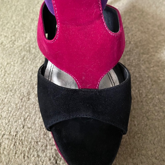 Strappy Faux Suede Heels in Purple, Taupe, Fushcia and Black, Size 8 - Picture 10 of 13